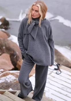 SWEATER MED TØRKLÆDE | 1338|Henriette Steffensen Copenhagen Flash Sale