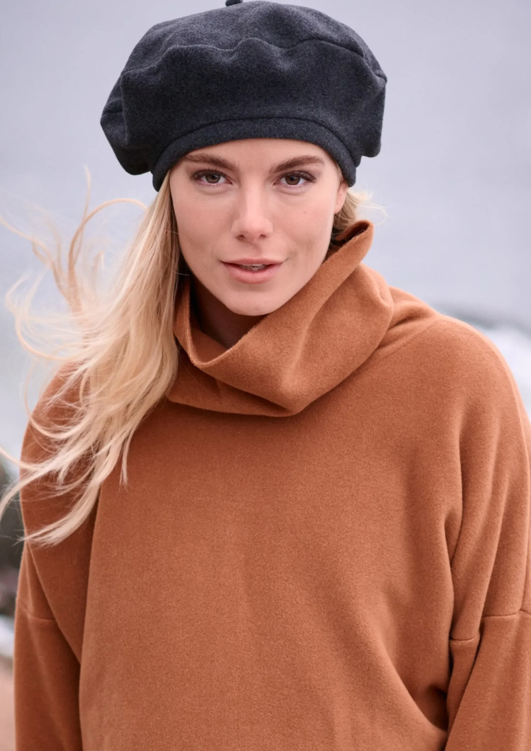 TUNIKA MED HØJ HALS | 1288|Henriette Steffensen Copenhagen Outlet